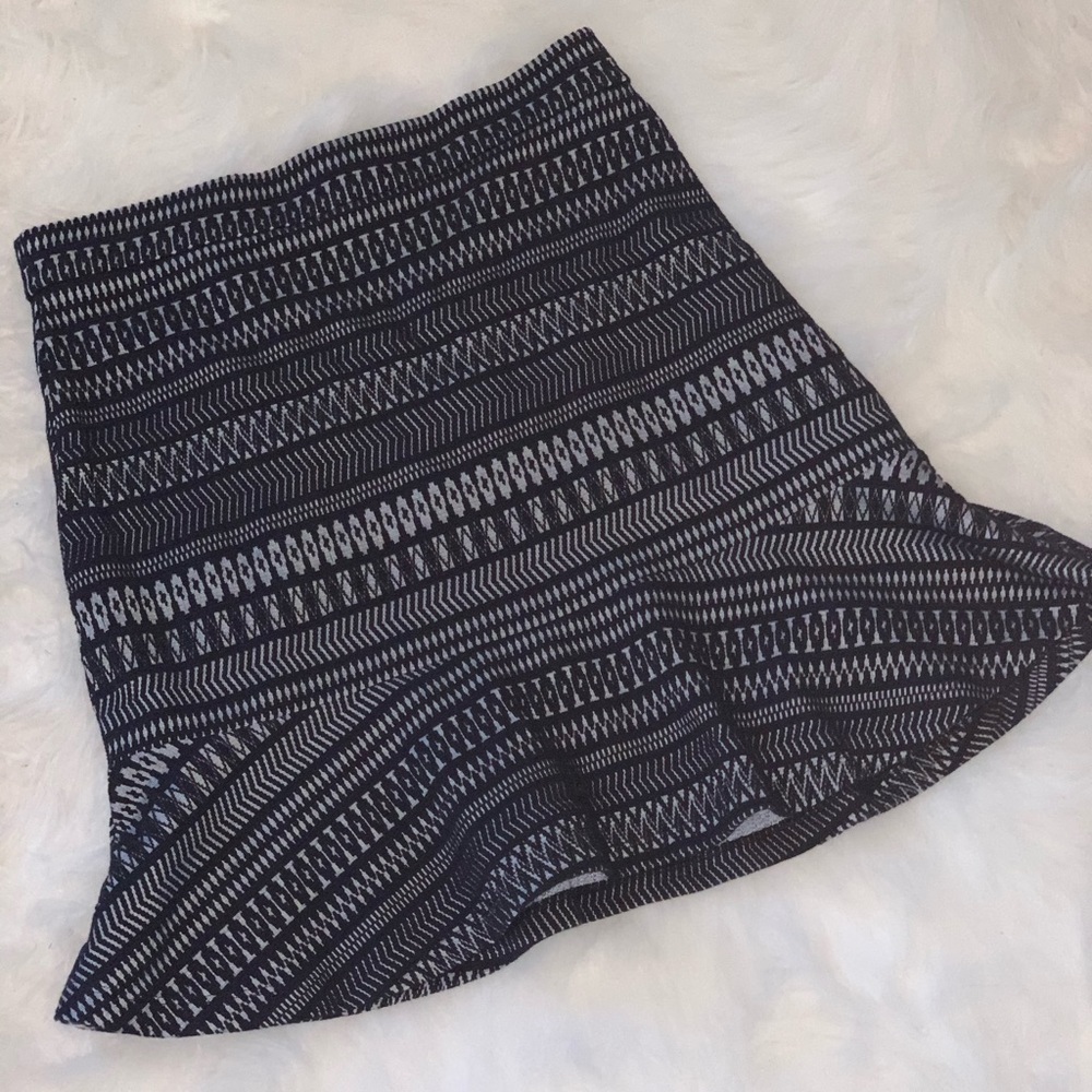 Ruffled skirt